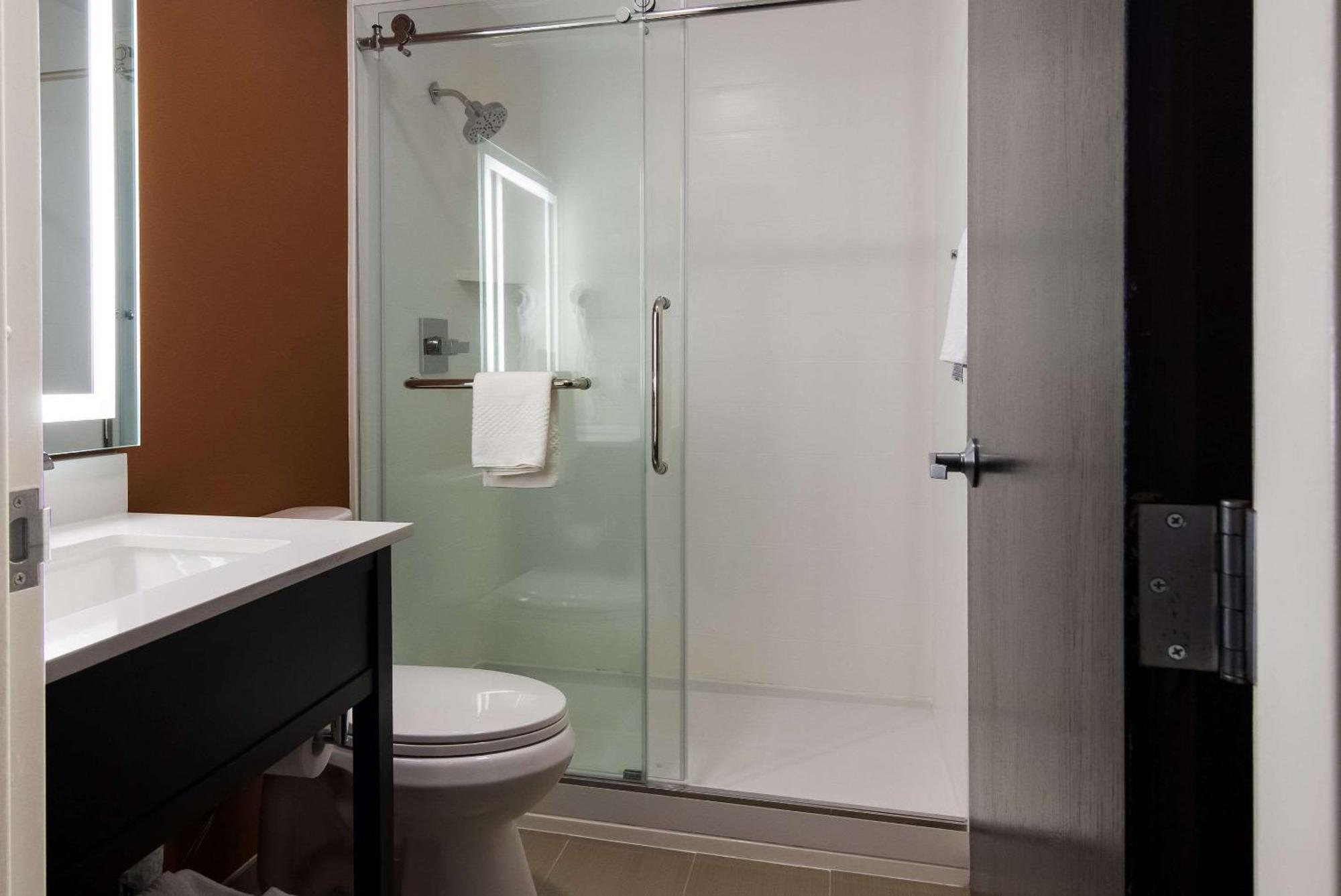 Sleep Inn Kearsarge Екстер'єр фото